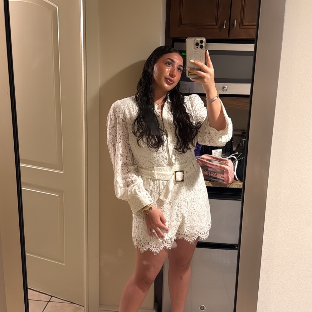 Elegant White Lace Dress